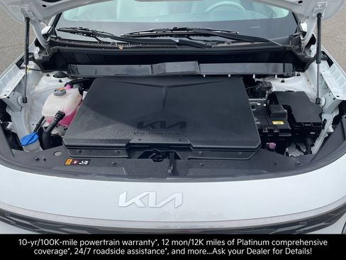 Certified 2023 Kia Niro Wind w/ Wind Preserve Package FWD image 27