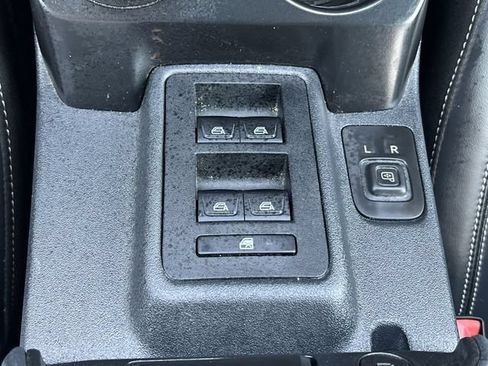 Used 2025 Ford Bronco Outer Banks AWD/4WD image 25