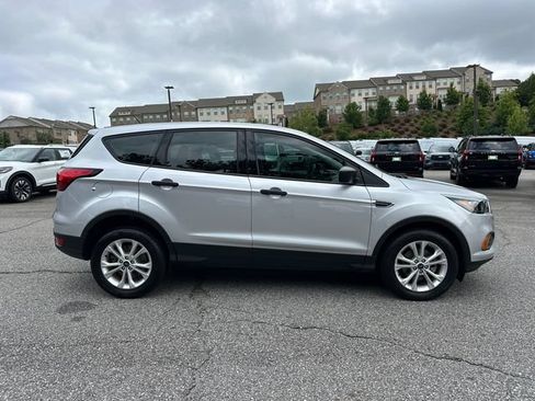 Certified 2019 Ford Escape S FWD image 8