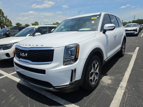 Certified 2022 Kia Telluride EX FWD image 6