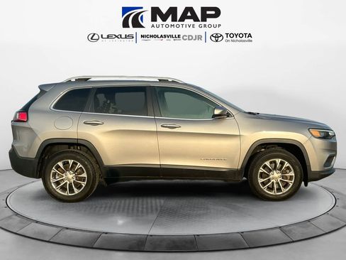 Used 2020 Jeep Cherokee Latitude Plus w/ Cold Weather Group image 6