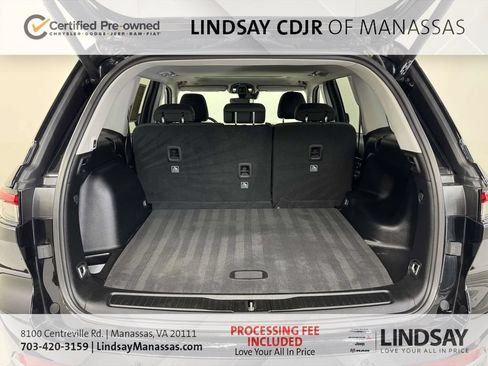 Used 2023 Jeep Grand Cherokee Laredo w/ Luxury Tech Group I AWD/4WD image 17
