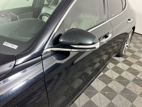 Used 2020 Genesis G70 3.3T w/ Elite Package image 12