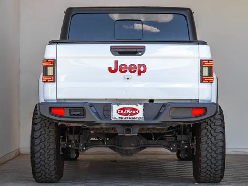 Used 2023 Jeep Gladiator Sport AWD/4WD image 5