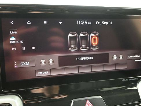 Used 2022 Kia Sorento SX AWD/4WD image 17
