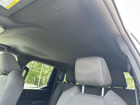 Used 2025 Toyota Tacoma SR image 28