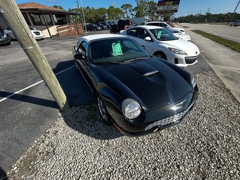 Used 2002 Ford Thunderbird RWD image 18