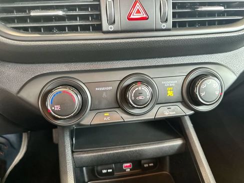 Certified 2023 Kia Forte LXS FWD image 18
