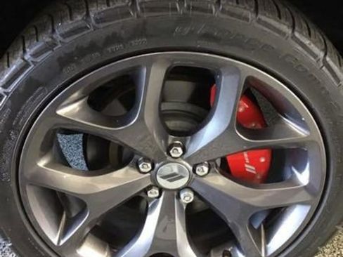 Used 2018 Dodge Challenger SXT Plus image 12