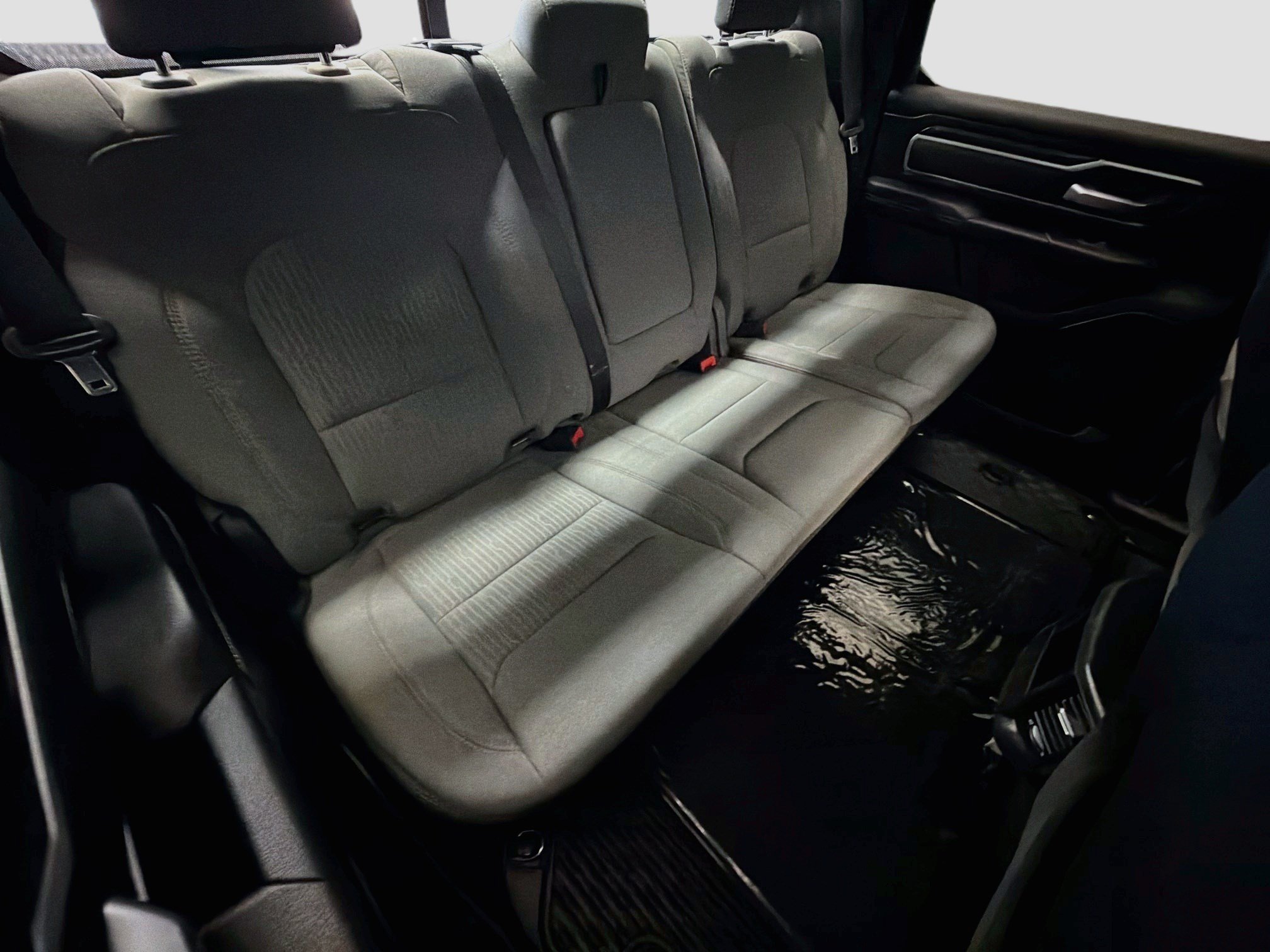 Used 2023 RAM 1500 Big Horn AWD/4WD image 14