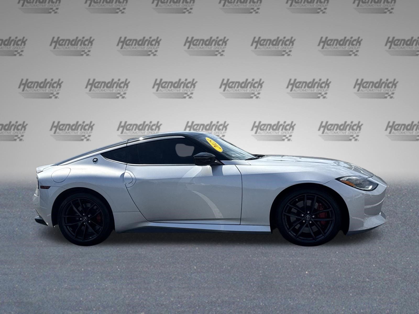 Used 2025 Nissan Z Performance w/ Floor Mat Package RWD image 10