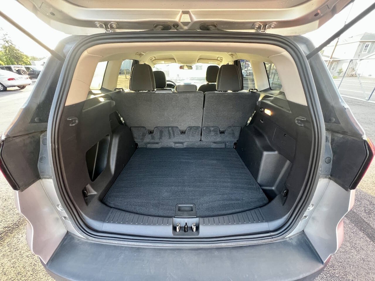Used 2019 Ford Escape SE AWD/4WD image 12