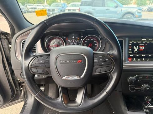Used 2023 Dodge Charger SXT RWD image 17