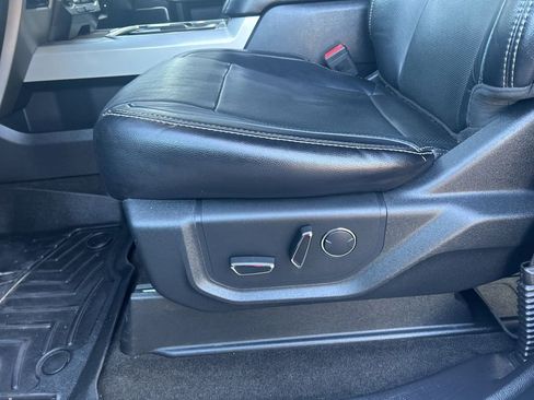 Used 2019 Ford F250 Lariat w/ Lariat Ultimate Package AWD/4WD image 17