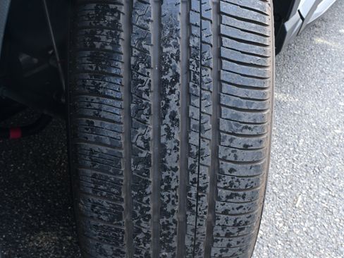 Certified 2025 Subaru Ascent Limited image 12