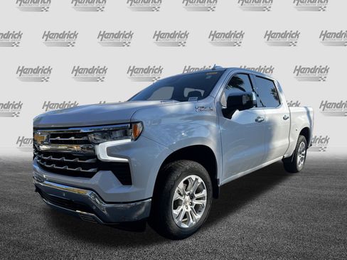 Used 2024 Chevrolet Silverado 1500 LTZ w/ LTZ Premium Package image 5