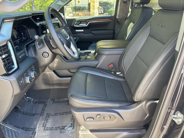 Used 2024 GMC Sierra 1500 Denali w/ Denali Reserve Package AWD/4WD image 11
