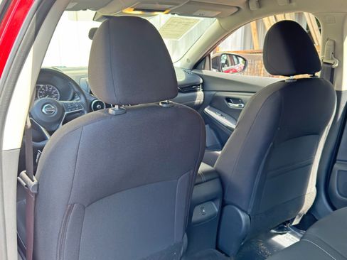 Used 2022 Nissan Sentra SV FWD image 29