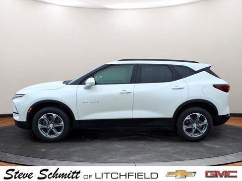 Certified 2024 Chevrolet Blazer LT w/ Convenience Package image 2