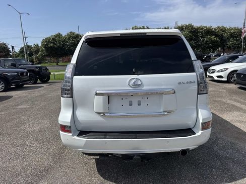 Used 2018 Lexus GX 460 Premium w/ Premium Package AWD/4WD image 7
