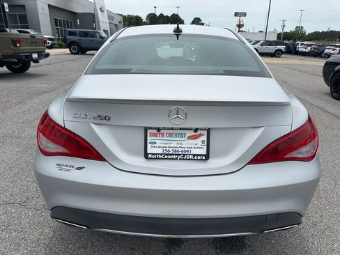 Used 2018 Mercedes-Benz CLA 250 image 7