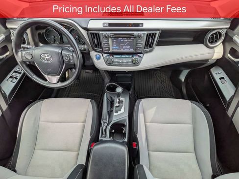 Used 2016 Toyota RAV4 XLE AWD/4WD image 16