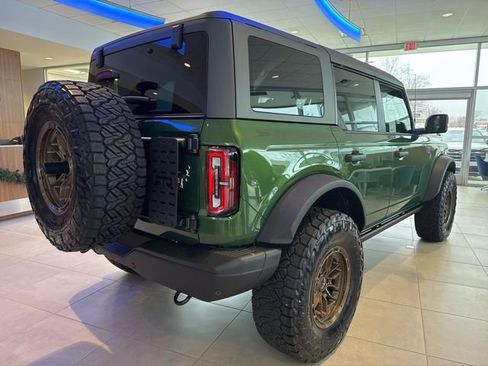 New 2025 Ford Bronco Badlands image 5