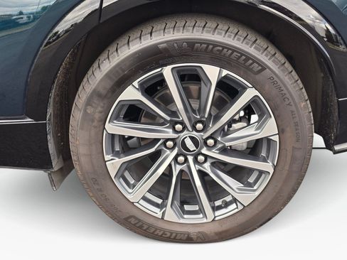 Used 2024 Cadillac Lyriq Sport AWD/4WD image 20