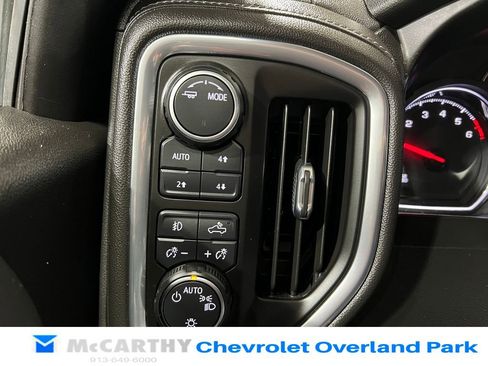 Used 2021 Chevrolet Silverado 1500 LT Trail Boss image 17