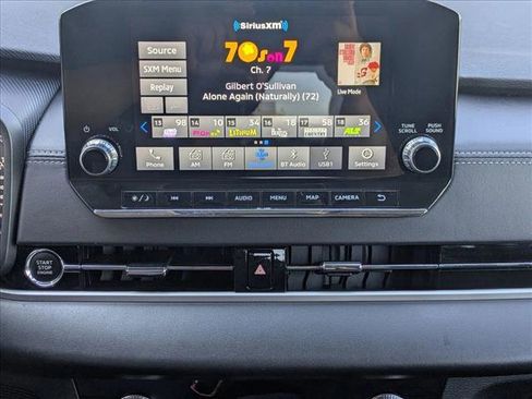 Used 2024 Mitsubishi Outlander SE image 13