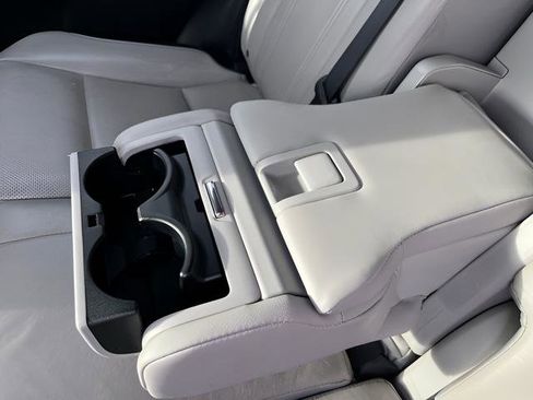 Used 2016 Lexus RX 350 AWD w/ Premium Package image 29