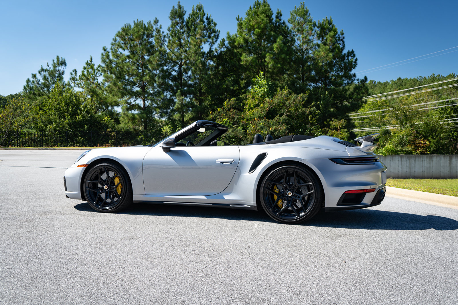 Used 2022 Porsche 911 Turbo S AWD/4WD image 19