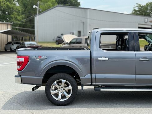 Used 2023 Ford F150 Lariat w/ Trailer Tow Package AWD/4WD image 8