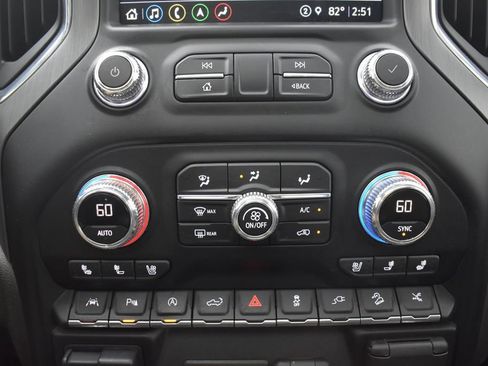 Used 2021 GMC Sierra 1500 Denali w/ Denali Ultimate Package AWD/4WD image 22