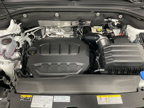 New 2026 Volkswagen Atlas SE image 17