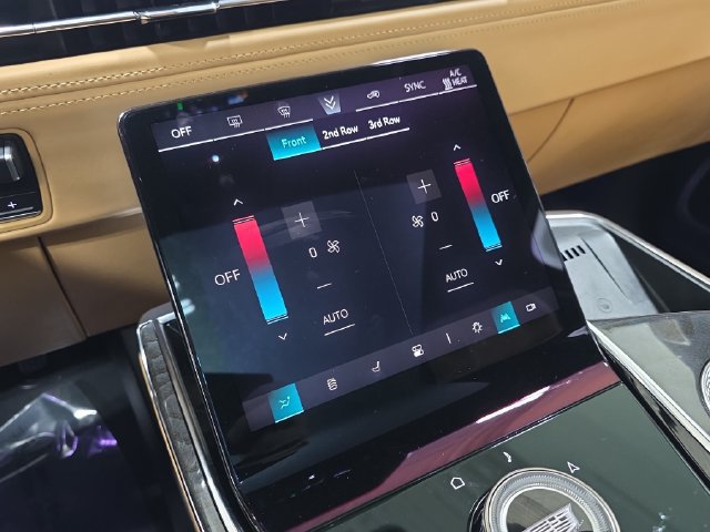 Certified 2025 Cadillac Escalade IQ Sport 2 AWD/4WD image 24