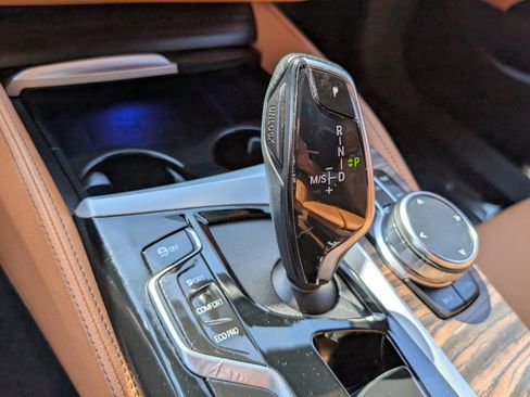 Used 2023 BMW 530i w/ M Sport Package image 31