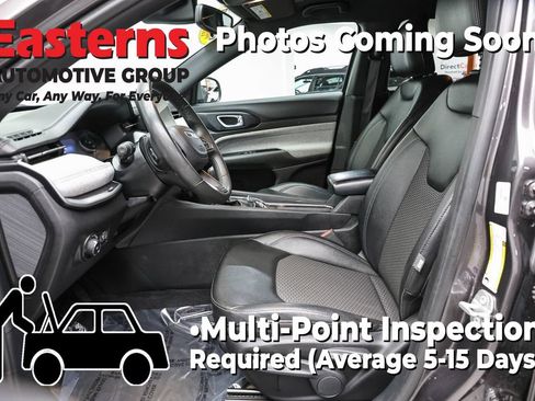 Used 2024 Jeep Compass Latitude AWD/4WD image 13