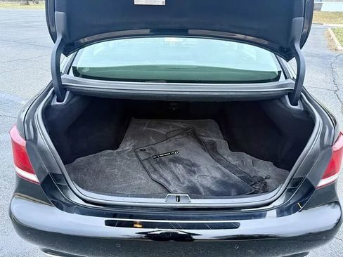 Used 2015 Lexus LS 460 AWD image 16
