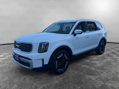 Certified 2024 Kia Telluride S AWD/4WD image 1