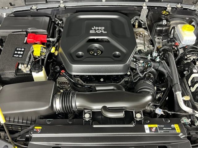 Used 2022 Jeep Wrangler Unlimited Sport AWD/4WD image 8