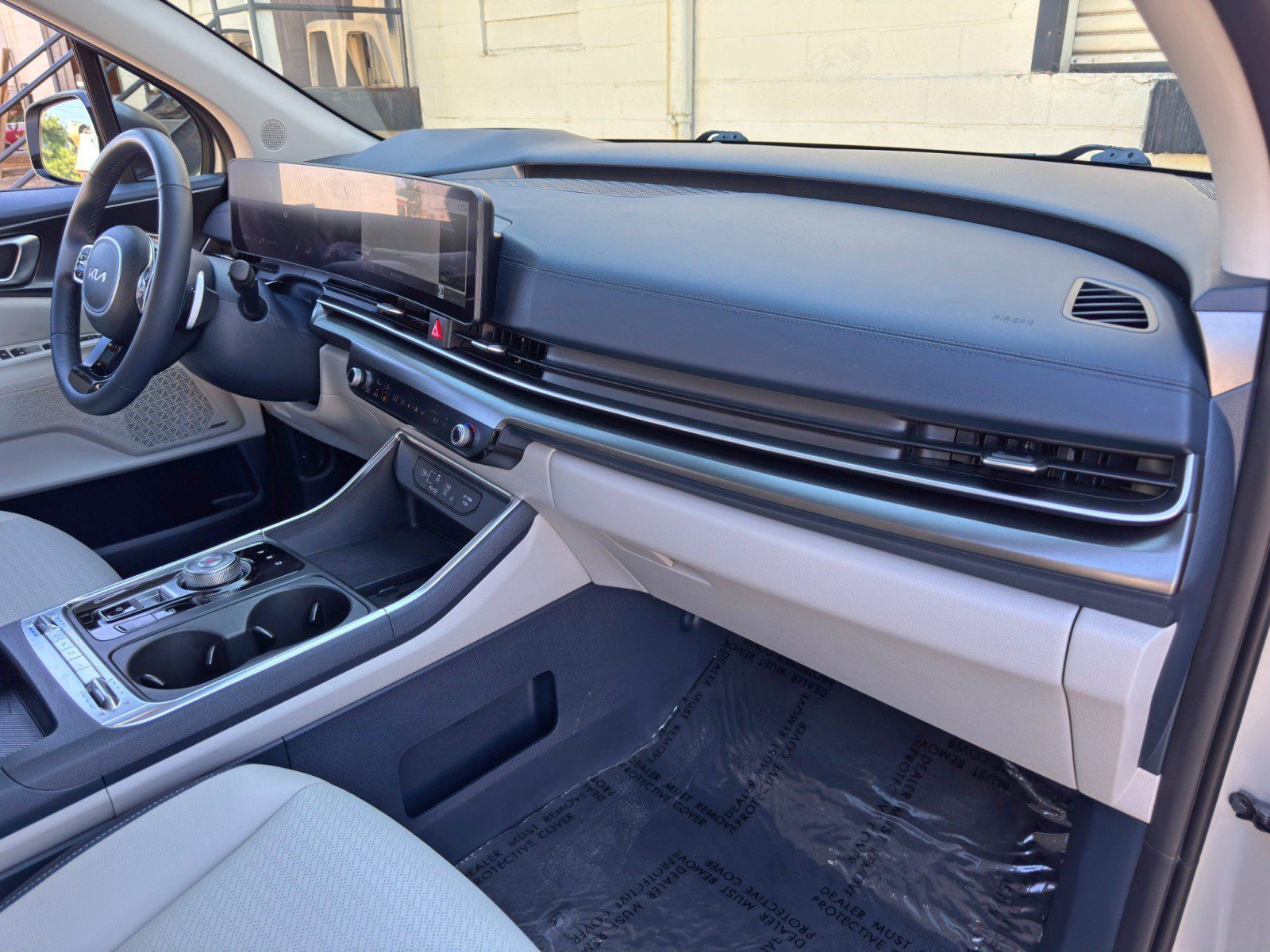 Used 2025 Kia Carnival SX Prestige FWD image 15
