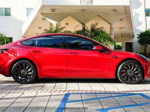 Used 2022 Tesla Model 3 Performance AWD/4WD image 9