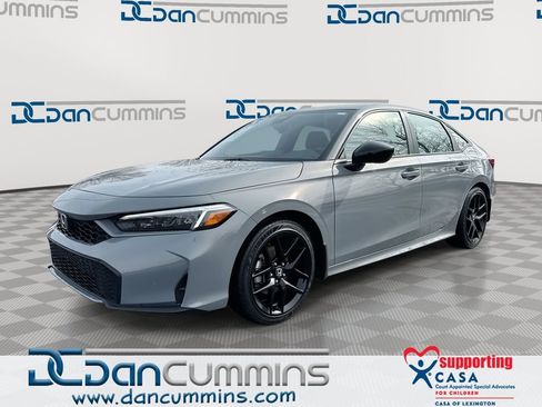 Used 2025 Honda Civic Sport image 1