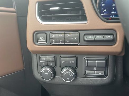 New 2024 Chevrolet Tahoe High Country w/ Advanced Technology Package AWD/4WD image 12