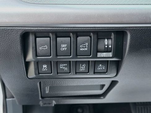 Used 2016 Subaru Outback 2.5i Premium AWD/4WD image 32