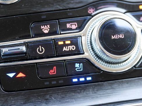 Used 2021 Lincoln Nautilus Reserve image 24