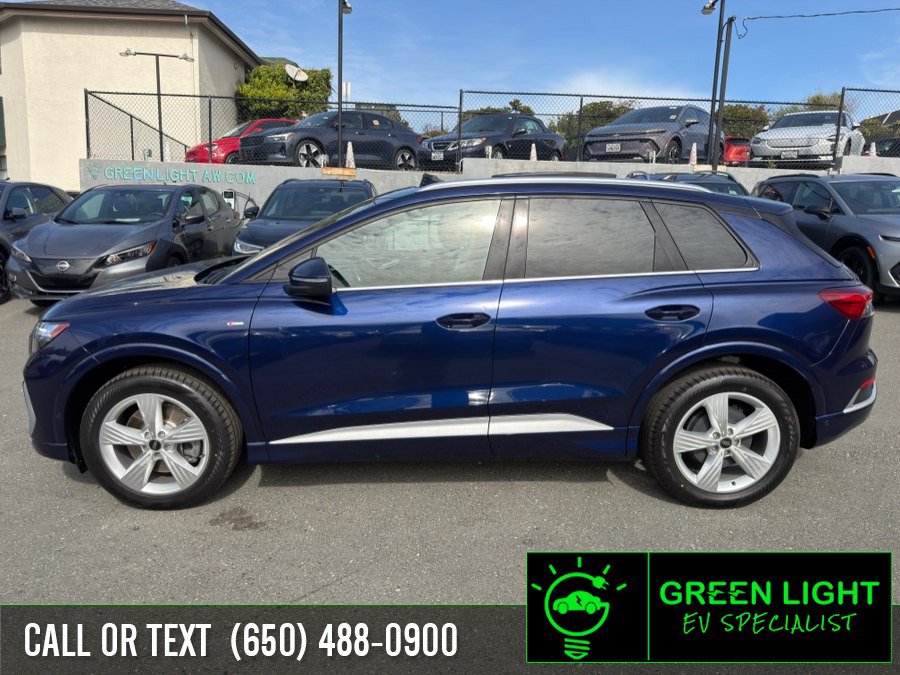 Used 2023 Audi Q4 e-tron Premium Plus AWD/4WD image 8