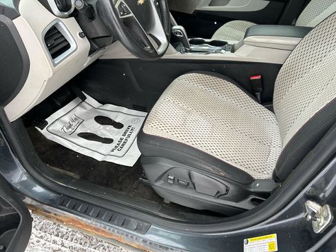 Used 2011 Chevrolet Equinox LS w/ Bluetooth Package image 10