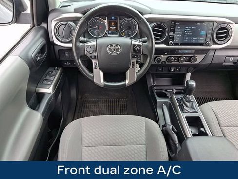 Used 2021 Toyota Tacoma SR5 AWD/4WD image 3